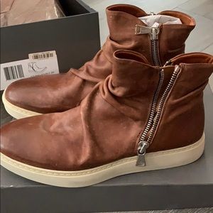 Men’s boots